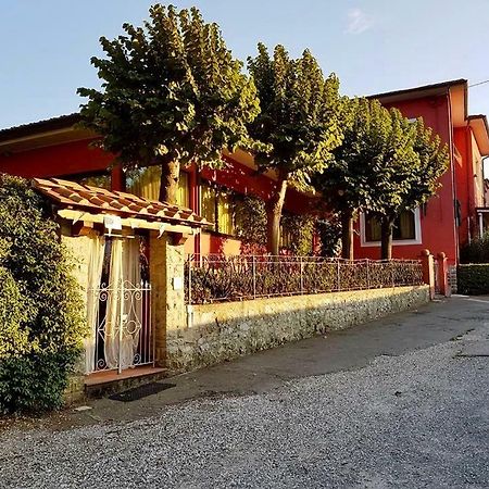 Bed and Breakfast Al Borgo Lucca Exterior foto